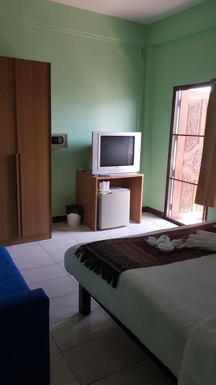 All Nations Guesthouse Hua Hin Exterior photo